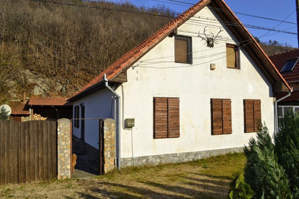 Casa Sasca Montana Sasca Montană Quarto foto