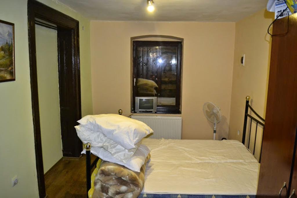 Casa Sasca Montana Sasca Montană Quarto foto